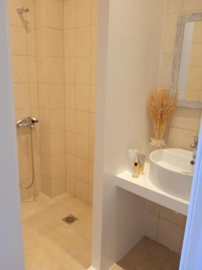 Aelia Sea Apartment อาร์กอสโตลี ภายนอก รูปภาพ