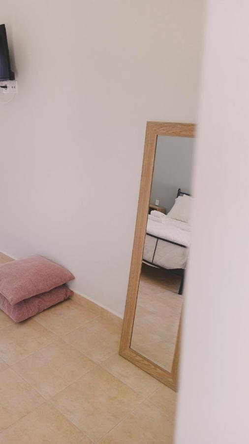 Aelia Sea Apartment อาร์กอสโตลี ภายนอก รูปภาพ